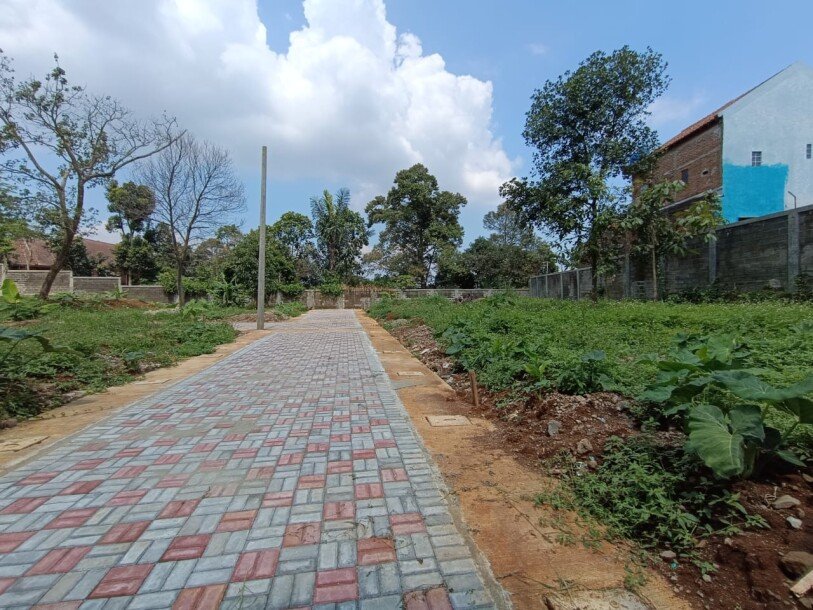JUAL TANAH KAVLING STRATEGIS DEKAT JALAN NASIONAL CIBIRU BANDUNG-2