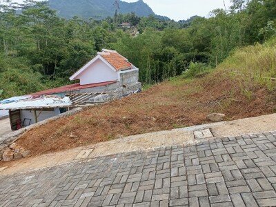 TANAH SEMI VILLA DATARAN TINGGI BANDUNG COCOK UNTUK HUNIAN ATAU INVESTASI