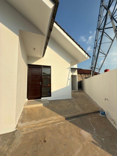 KOST MURAH DIJUAL DI CINUNUK CIBIRU DEKAT JALAN RAYA BISA CICIL-2