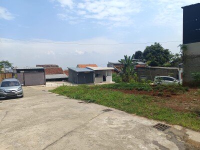 DIJUAL TANAH POSISI DATAR HADAP TIMUR CILEUNYI BANDUNG LINGKUNGAN ASRI SEJUK AIR JERNIH BERSIH