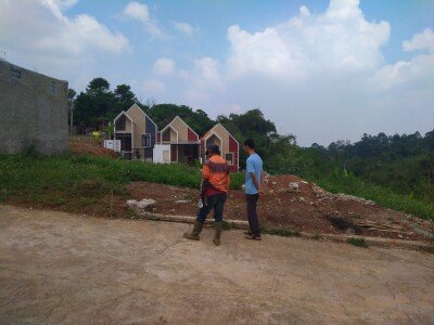 JUAL TANAH PEGUNUNGAN CIBIRU BANDUNG UDARA SEGAR AIR MELIMPAH TANPA BANK