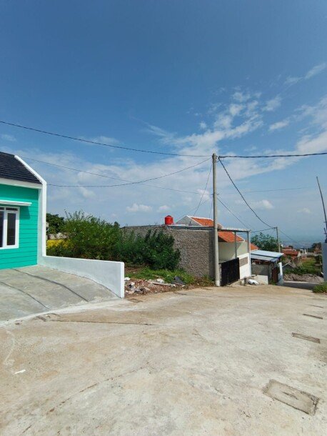 Rumah Siap Huni Meteor Kavling 18 Cikoneng 3 Cibiru Wetan – Lingkungan Aman & Nyaman-1